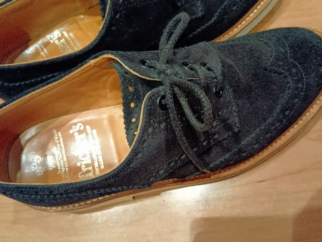 Tricker's ブラックスエード ドレスシューズ　UK8 トリッカーズ