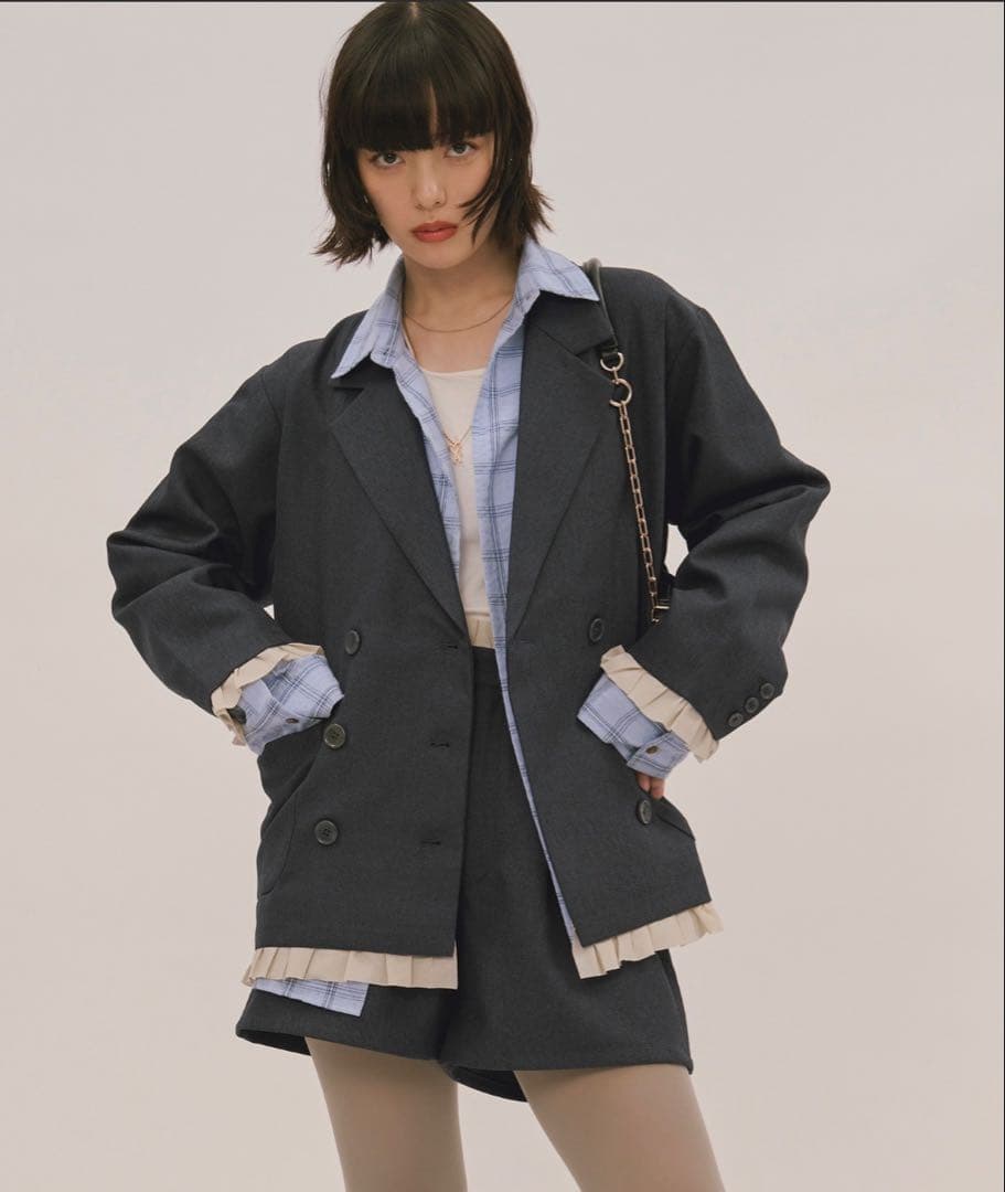 loin nuit ロワンニュイ　フリルレイヤードデザインジャケット　ネイビー