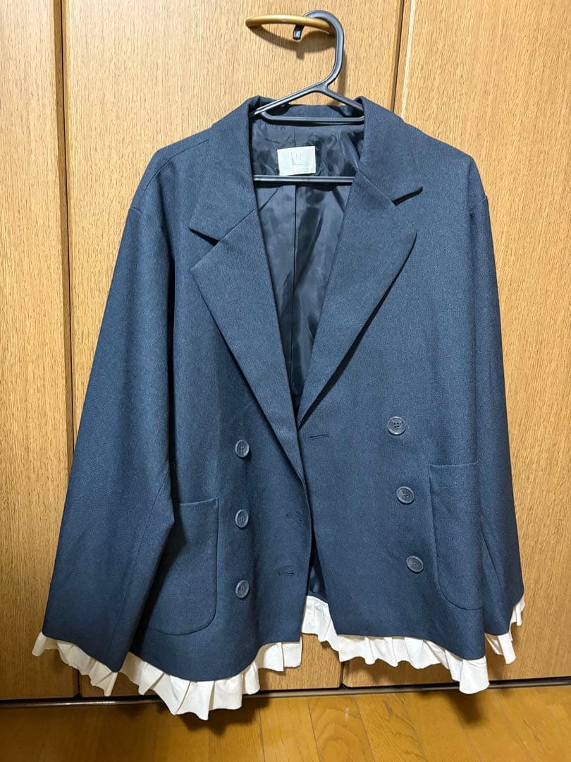 loin nuit ロワンニュイ　フリルレイヤードデザインジャケット　ネイビー