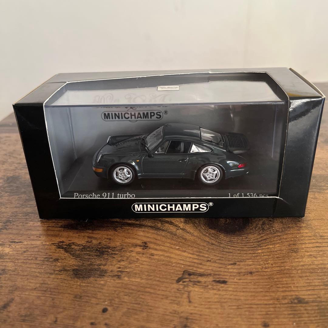 ミニカー MINICHAMPS Porsche 911 turbo 1/43