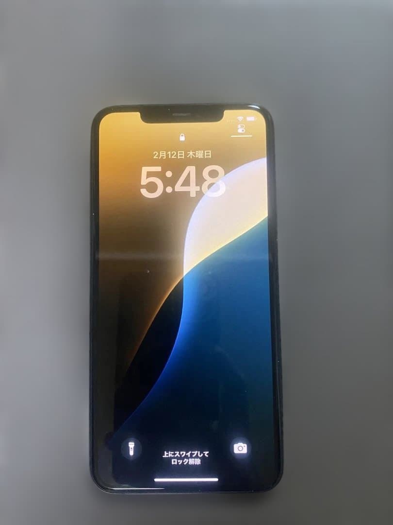 美品 iPhone 11 Pro Max 256GB SIMフリー