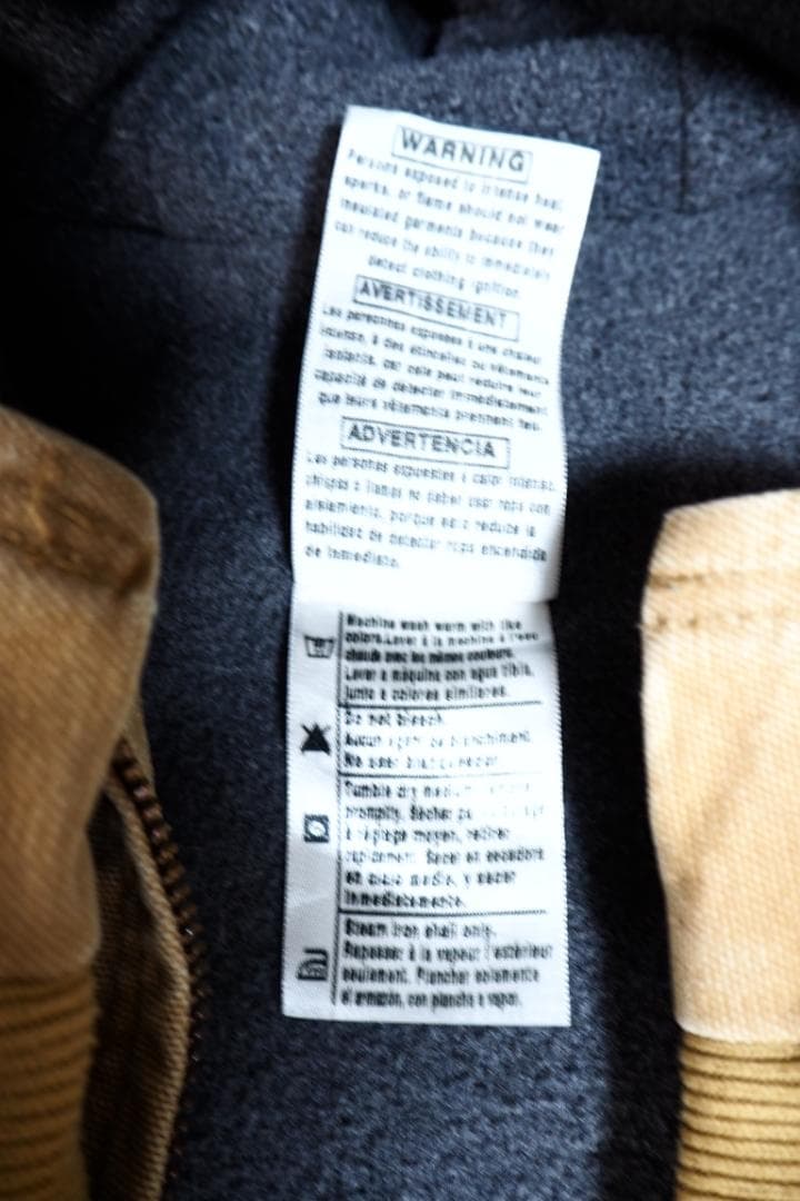 ⬇️【Carhartt】アクティブジャケット ダック地 レディースM カーハート