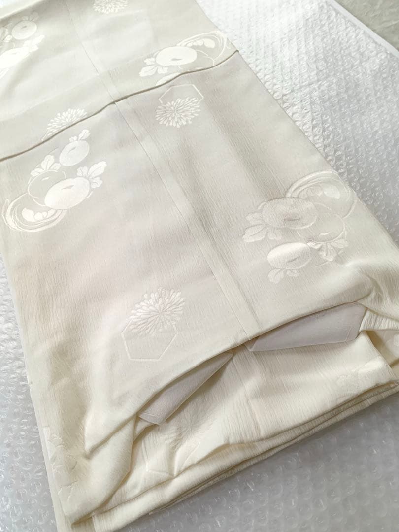 G09 未使用 菊梅模様織出し 正絹 長襦袢 裄68