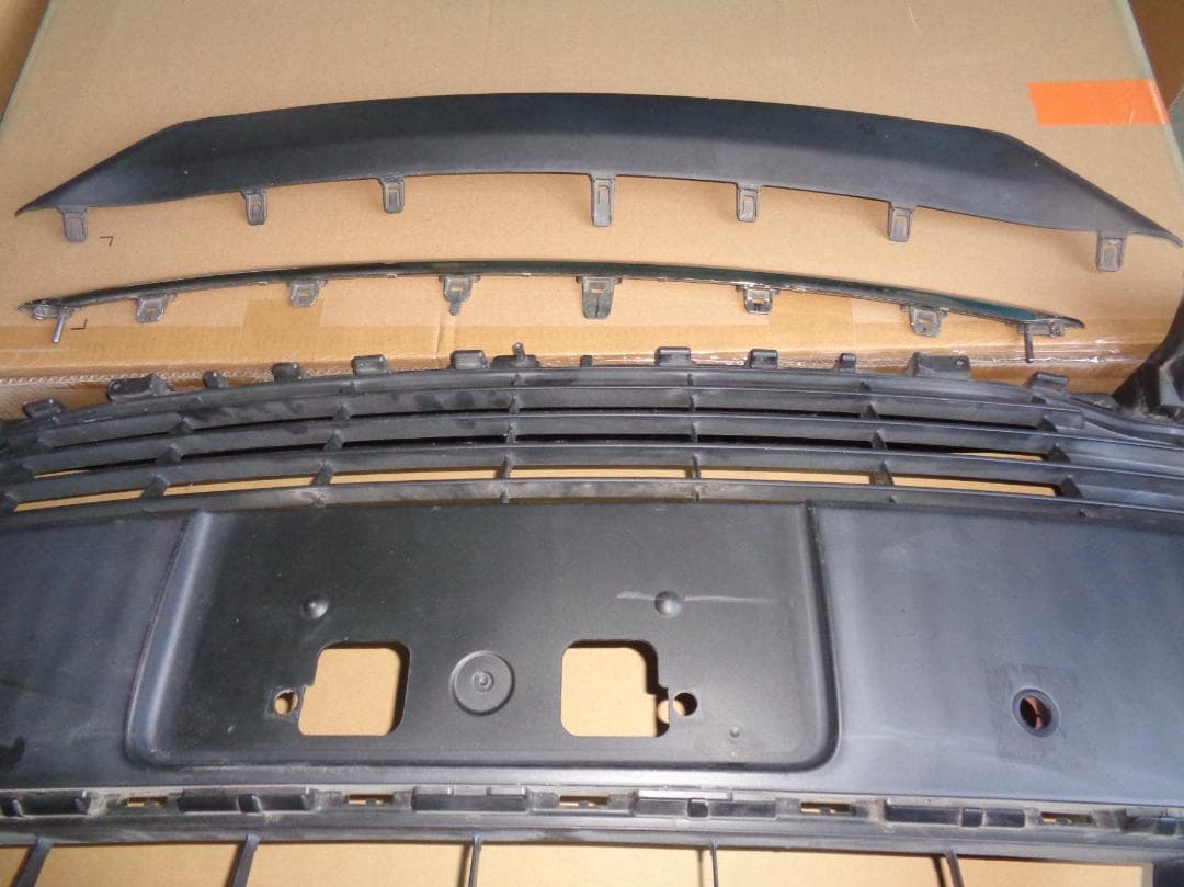 NHP10 後期 アクア AQUA 純正フロントバンパー 7セット