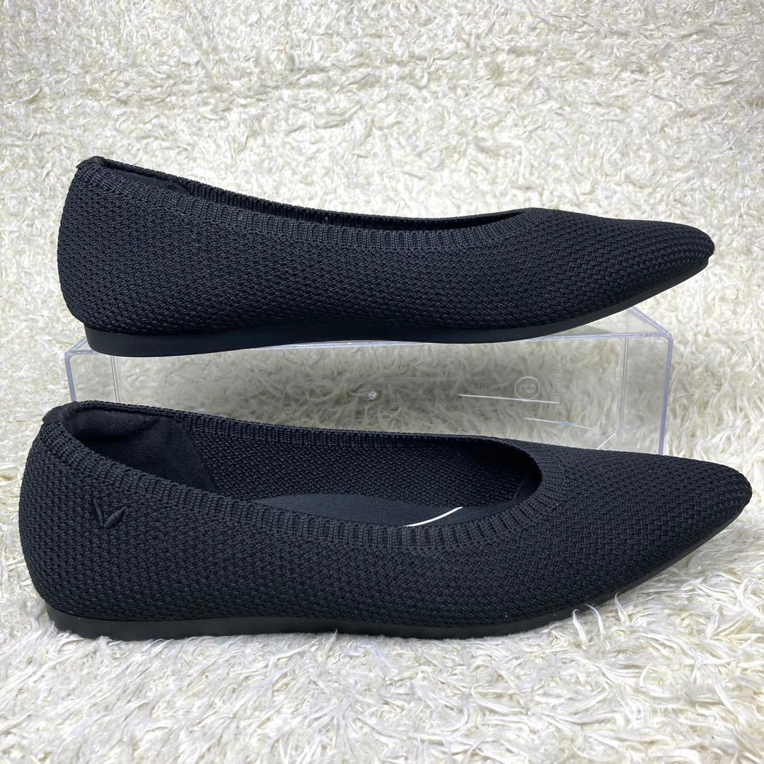 『未使用級』VIVAIA フラットパンプス 撥水加工 ポインテッドトゥ　ブラック