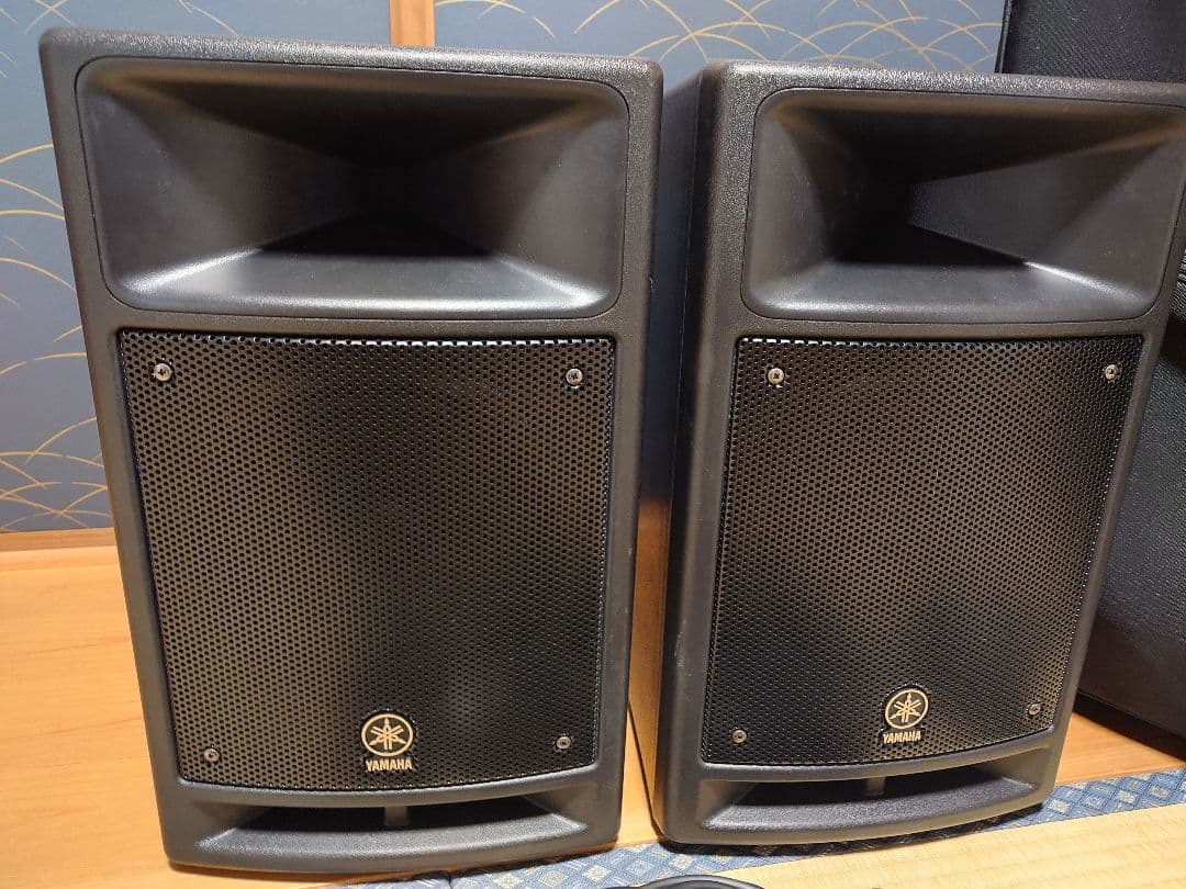 【atom】YAMAHA ポータブルPAシステム　STAGEPAS 300