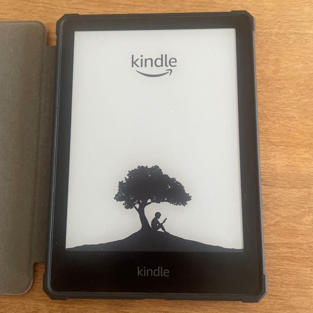 Kindle Paperwhite 代11世代　カバー付き