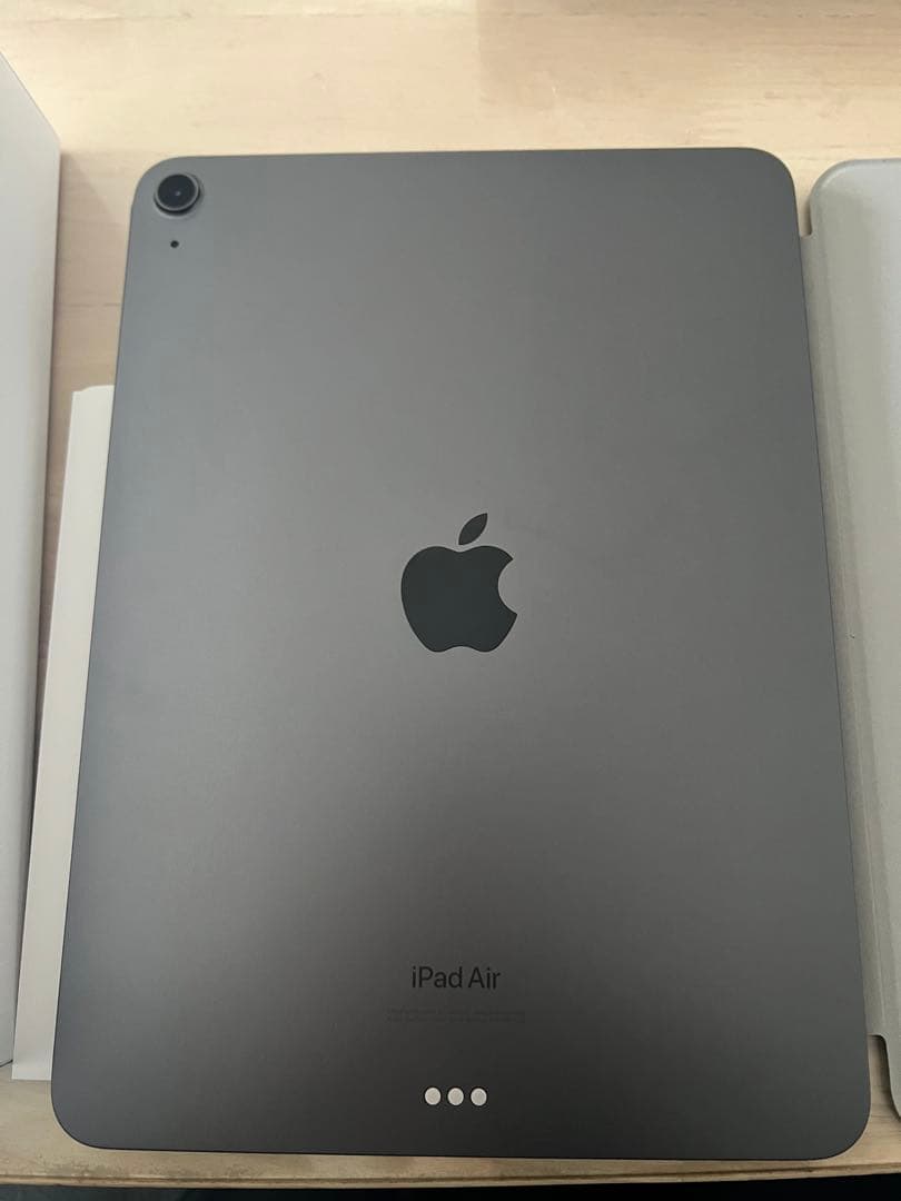 【美品！セット】iPad Air 10.9インチ 第5世代 Wi-Fi 64GB