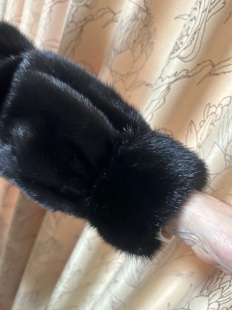 ブラック　毛皮　リアルファーコート　11号