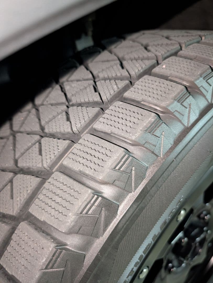 Jeepグランドチェロキー社外１８インチ4本セット