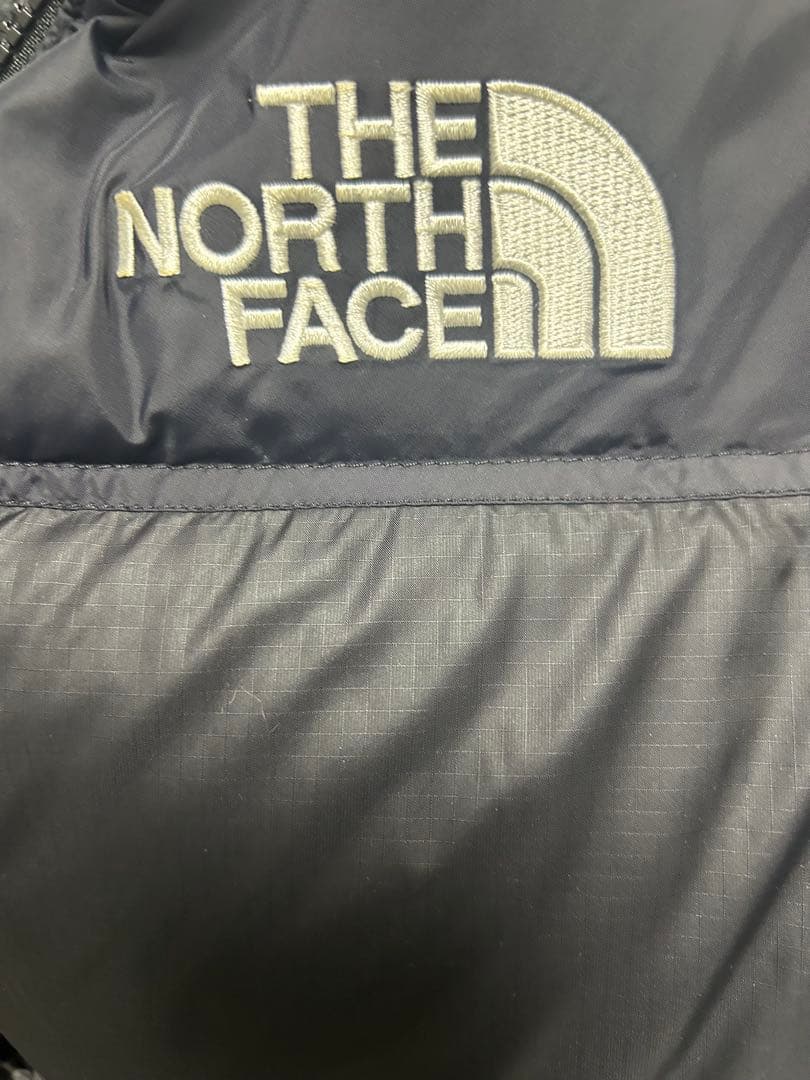 大人気THE NORTH FACE ブラック ダウンベスト