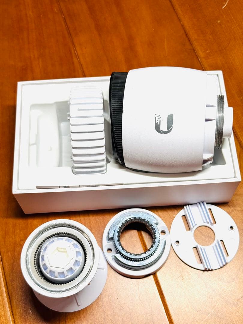 Ubiquiti Networks UVC-G3-PRO 監視カメラ