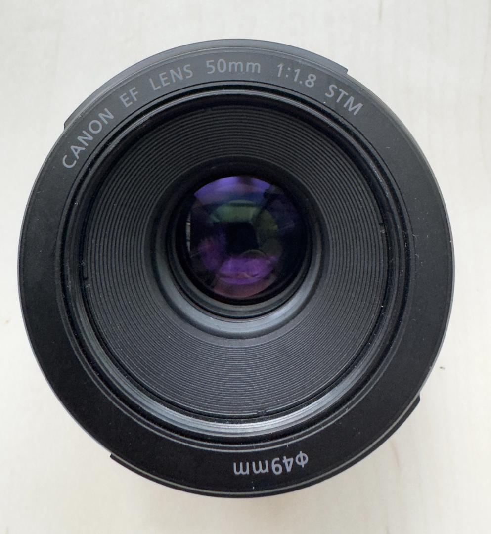 Canon EF 50mm f/1.8 STM レンズ