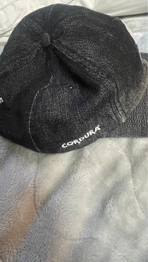 supreme Sロゴキャップ　ブラック