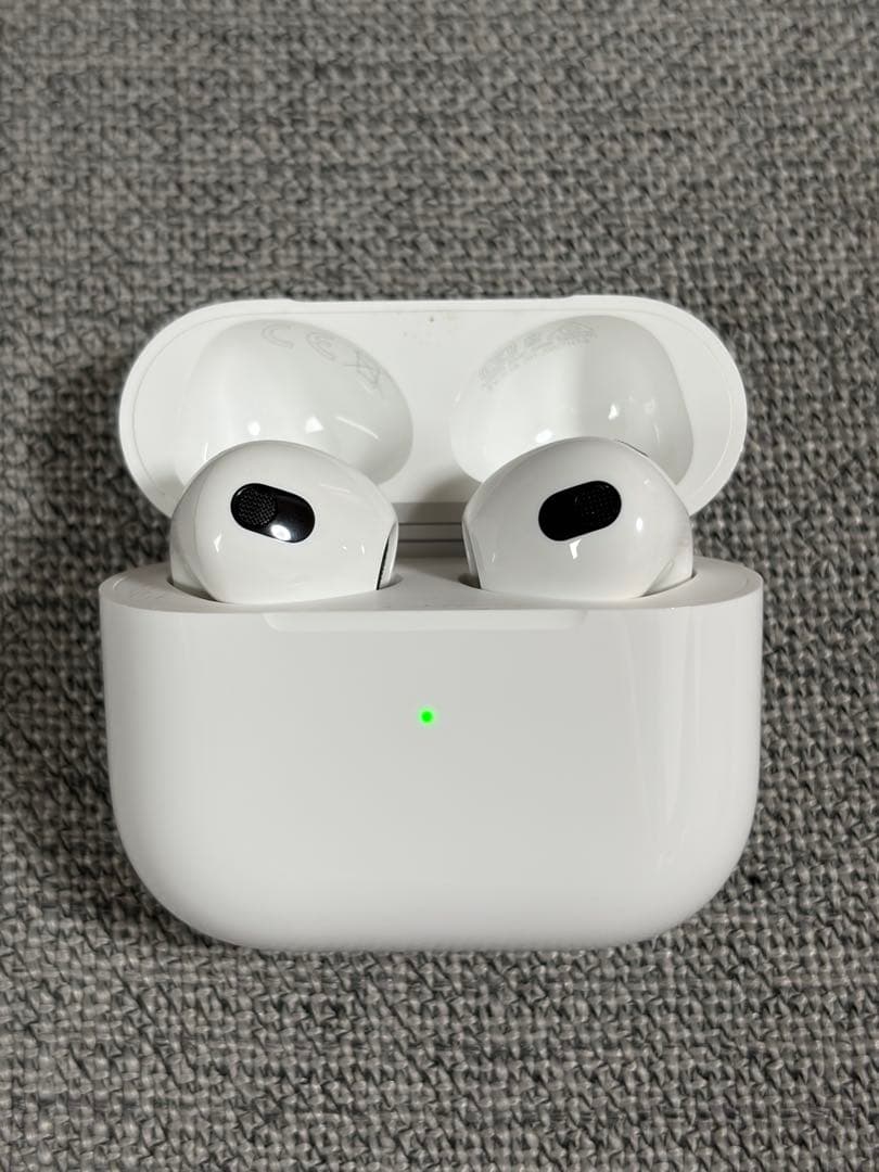 Apple AirPods3 本体 充電ケース付き