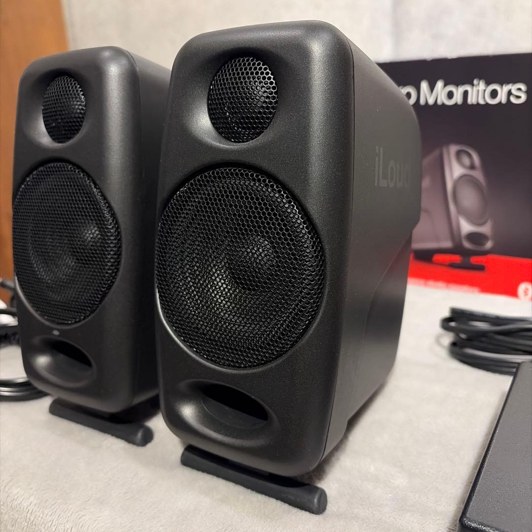 iLoud Micro Monitors ブラック