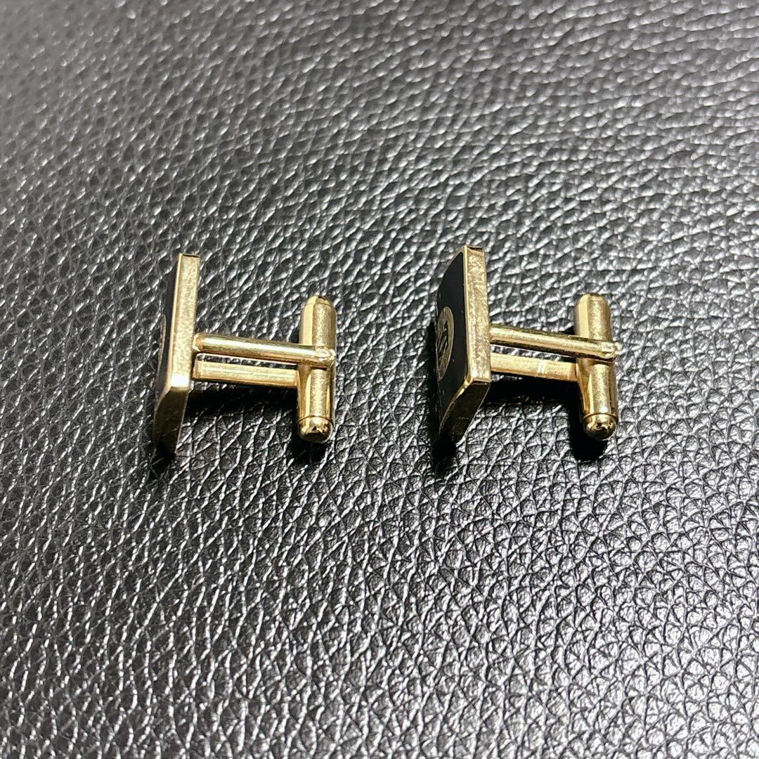 カルティエ カフス ネクタイブラック ゴールド ロゴ カフリンクス 美品