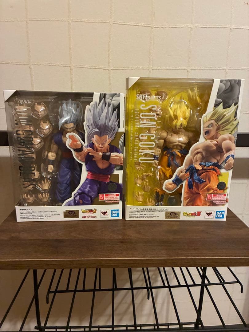 S.H.Figuarts SHフィギュアーツ 超サイヤ人孫悟空　孫悟飯ビースト