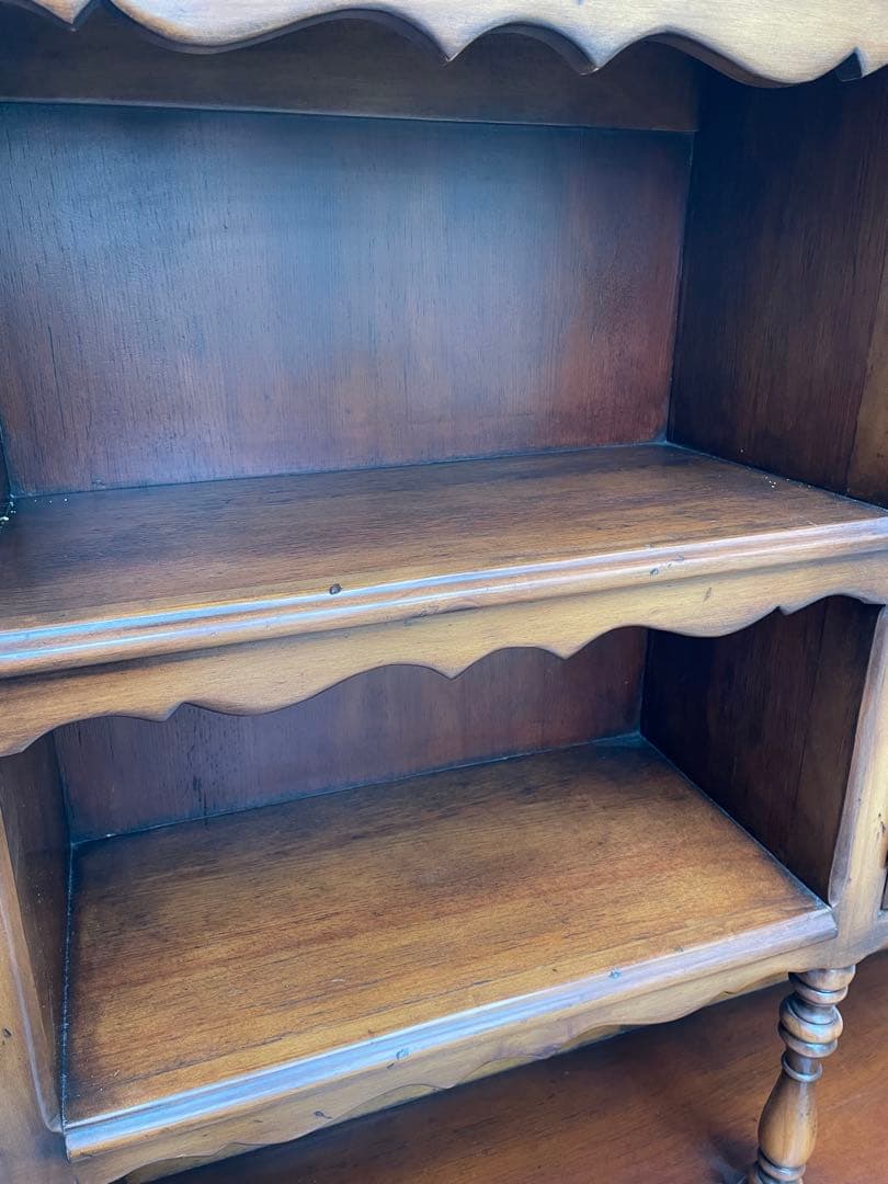 近隣配達可能　アンティーク？　キャビネット　カップボード　食器棚