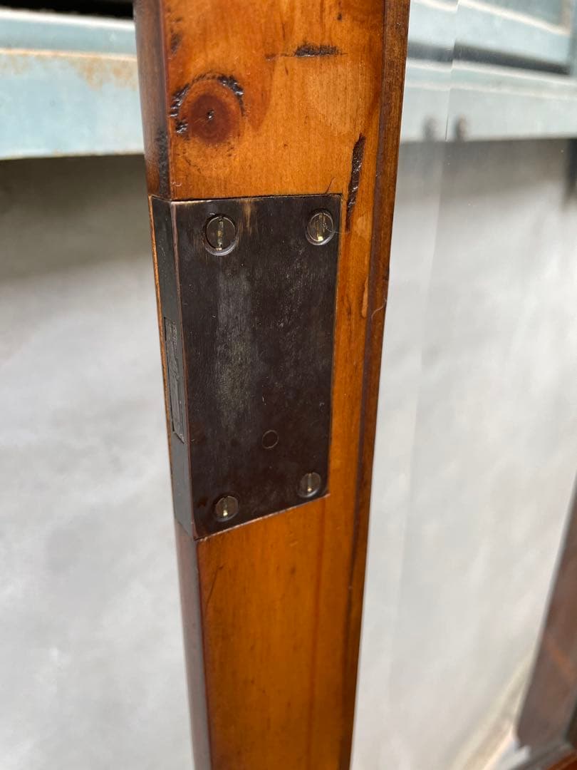 近隣配達可能　アンティーク？　キャビネット　カップボード　食器棚