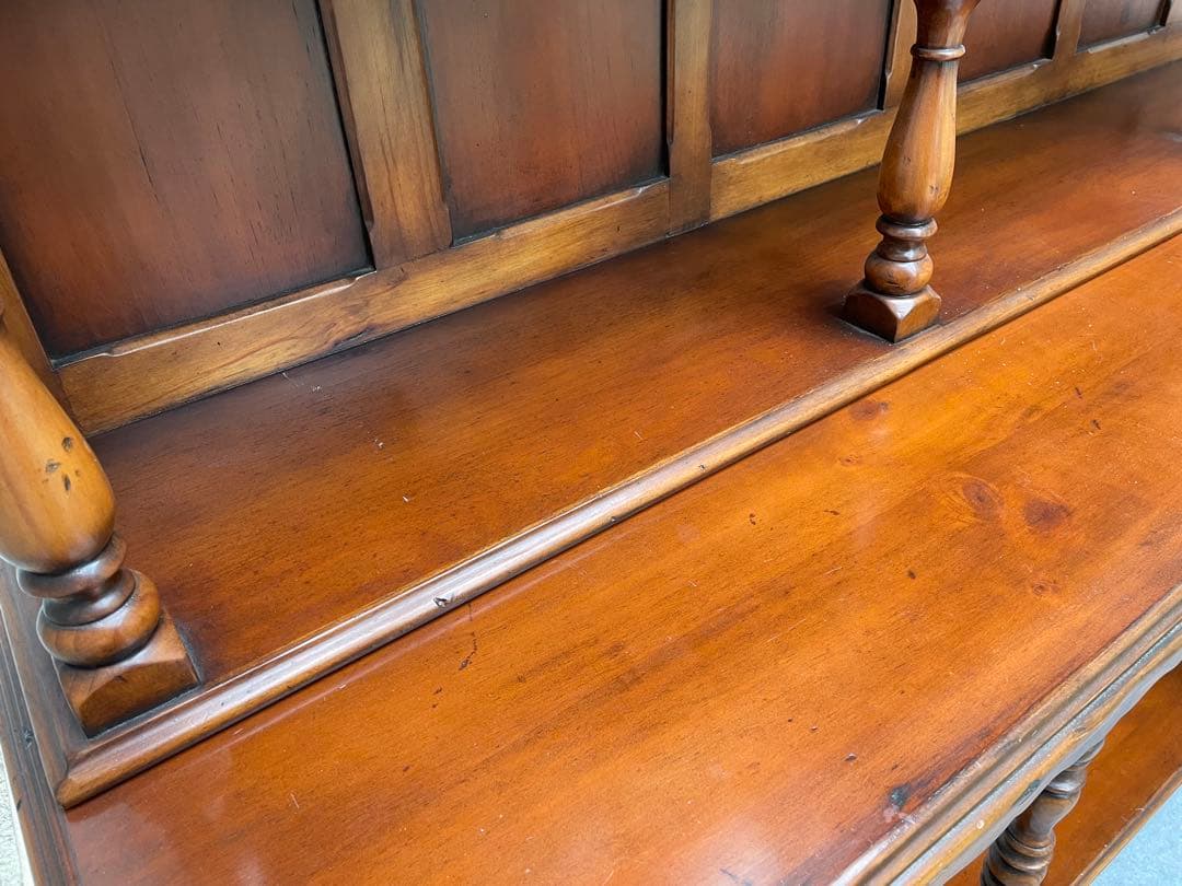 近隣配達可能　アンティーク？　キャビネット　カップボード　食器棚