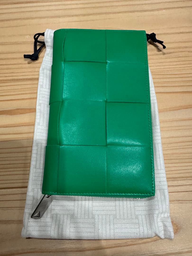 つ*♡様 BOTTEGA VENETA グリーン 長財布