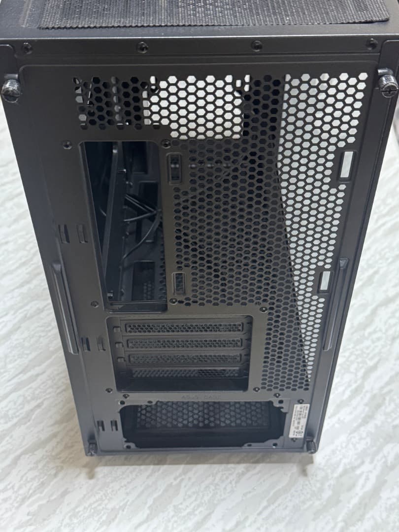 PCケース(自作PC用) Asus case