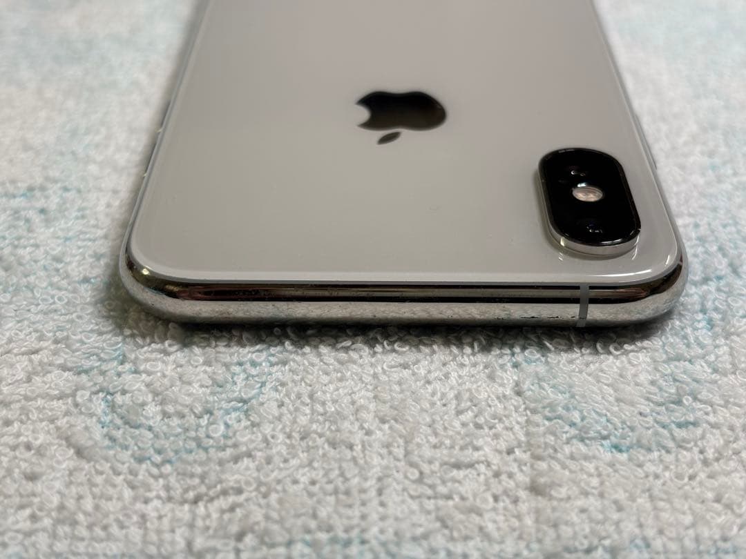 Apple iPhone Xs 256GB シルバー SIMフリー スマホ