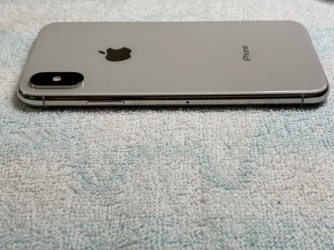 Apple iPhone Xs 256GB シルバー SIMフリー スマホ