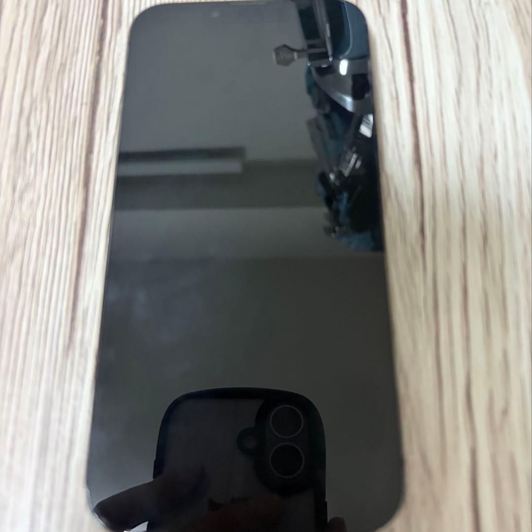 H*o様 iPhone13pro 128gb SiMフリー グラファイト ジャン