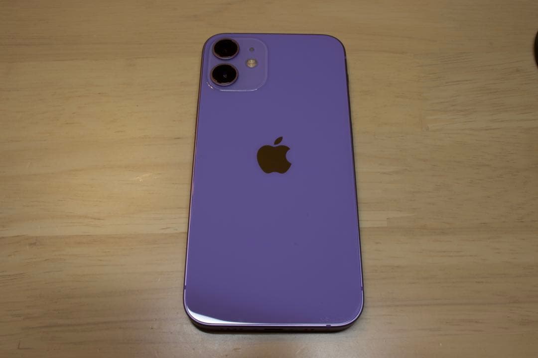 iPhone 12 mini 128GB外装美品