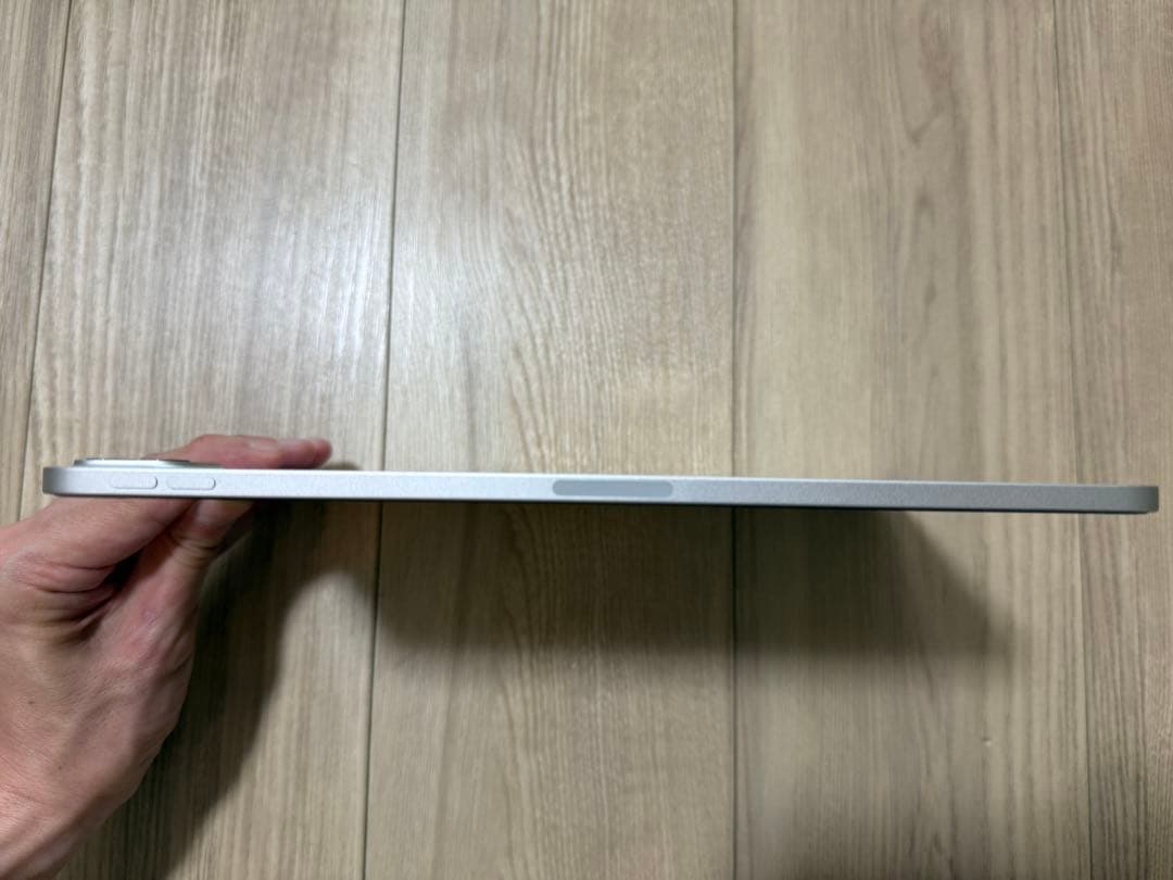 iPad Pro 11インチ 第4世代 WiFiモデル【バッテリー容量99%】