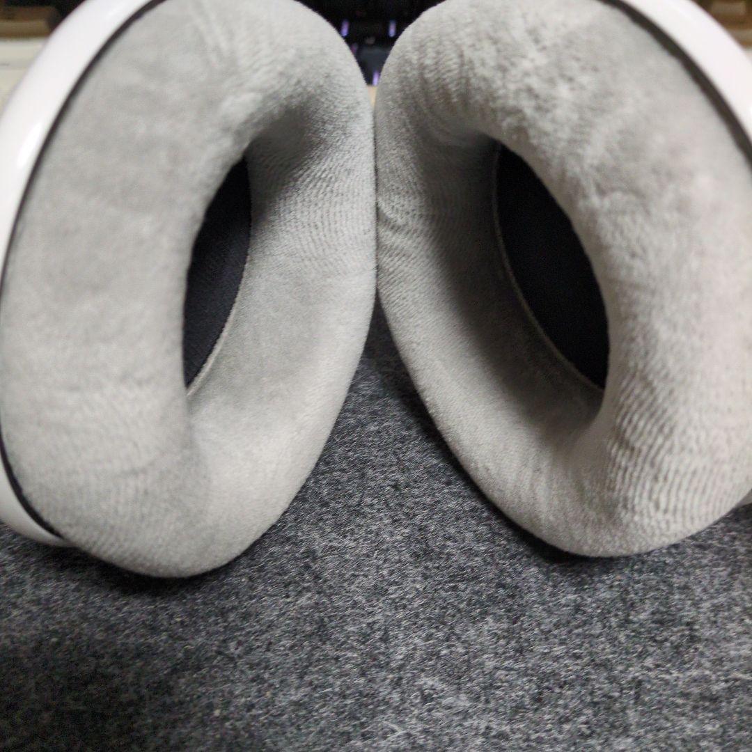 ヘッドホン AKG K701