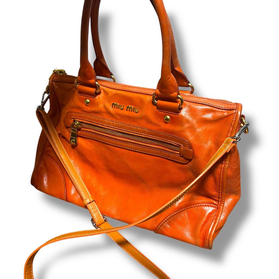 【名作】miumiu ヴィッテロシャイン 2wayバッグ ヴィンテージ加工