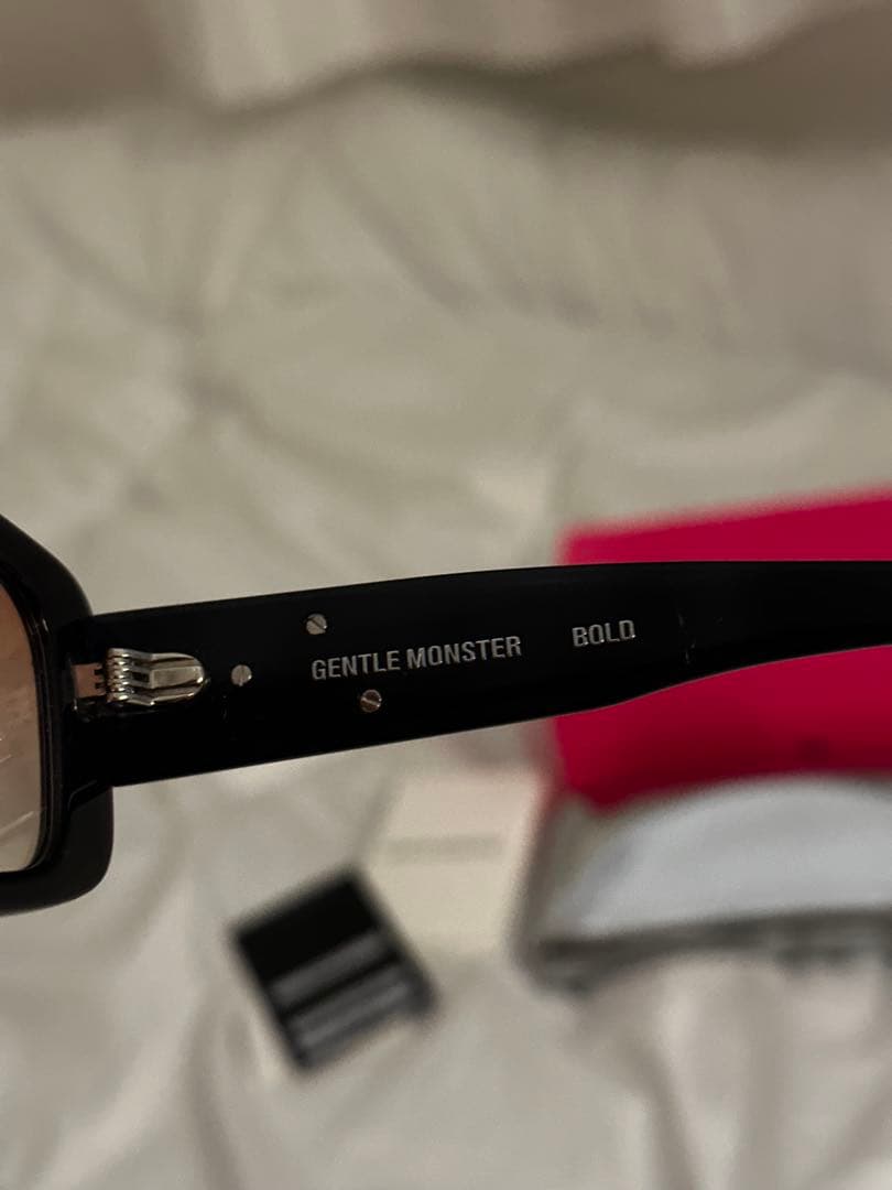 （24時間限定値下げ）ANTENA.C gentle monster ブラック