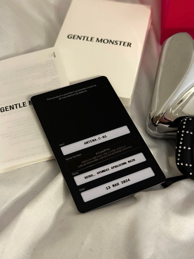 （24時間限定値下げ）ANTENA.C gentle monster ブラック