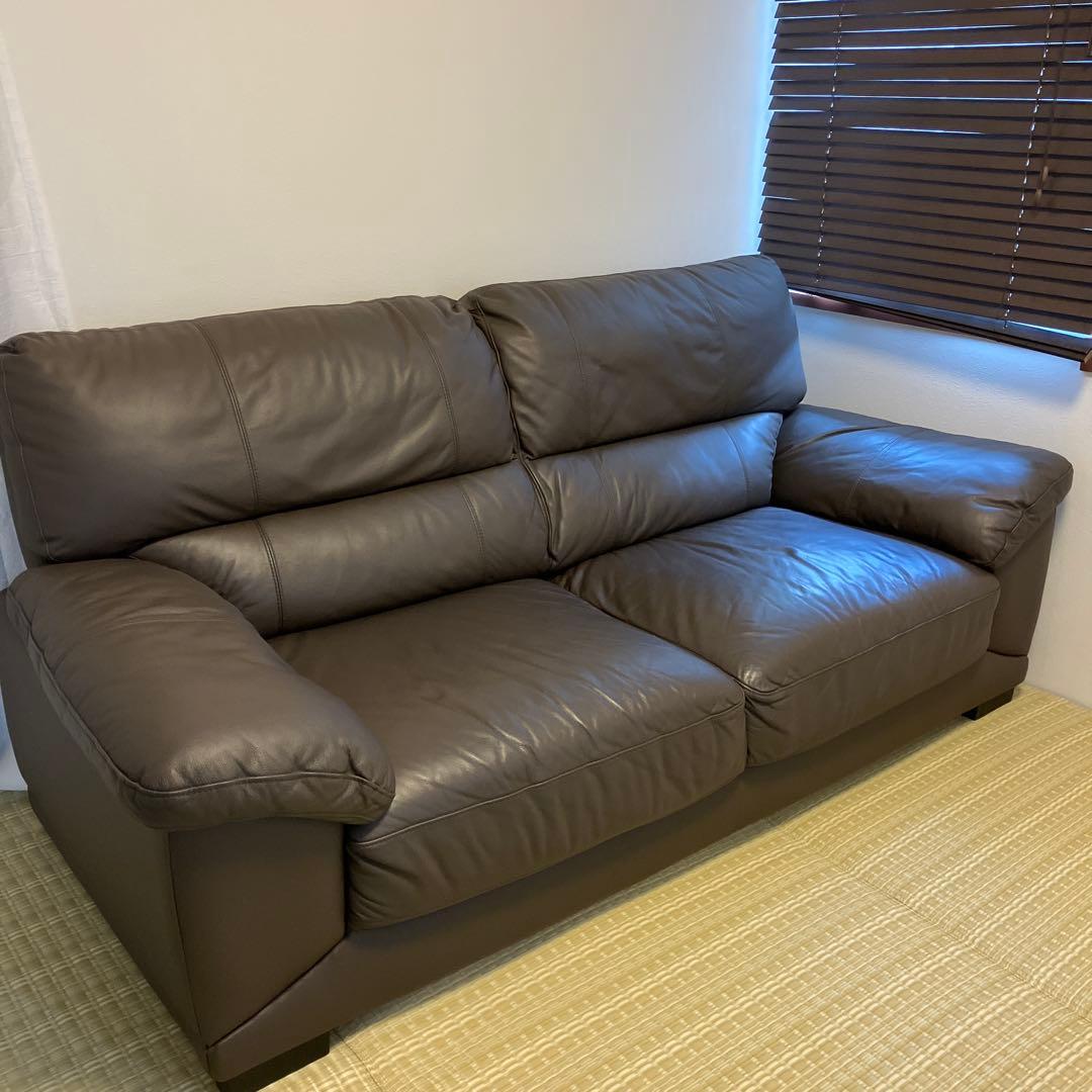 【美品・送料込】ニトリ　ブラウン 3人掛けソファ 合皮