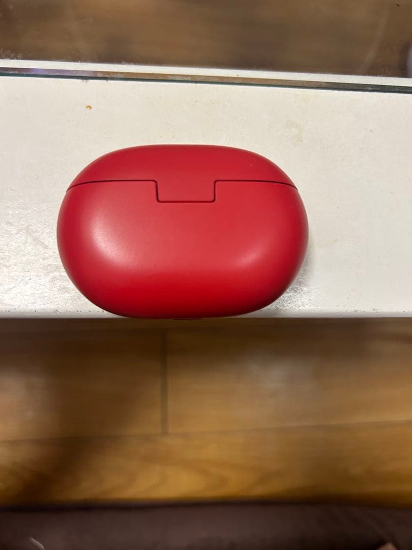 Beats Studio Buds レッド