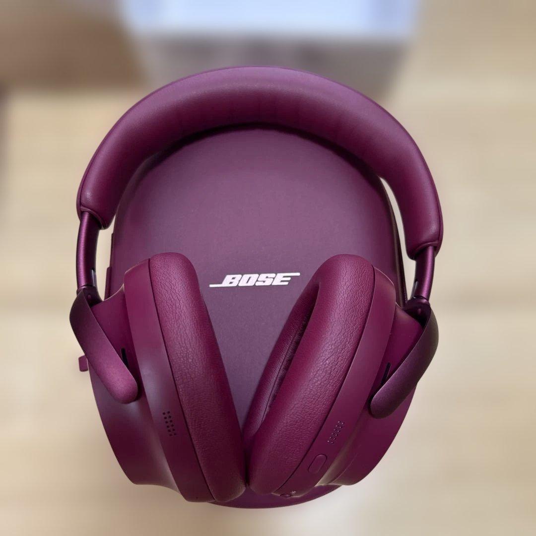 Bose QuietComfort Ultra ワイヤレスヘッドホン　ピンク