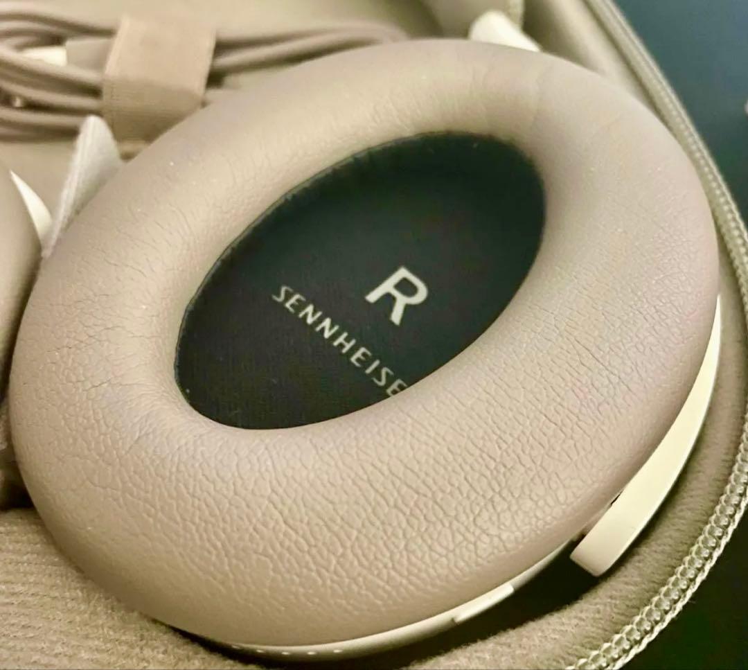 《美品》　Sennheiser Momentum 4　Wireless　 おまけ