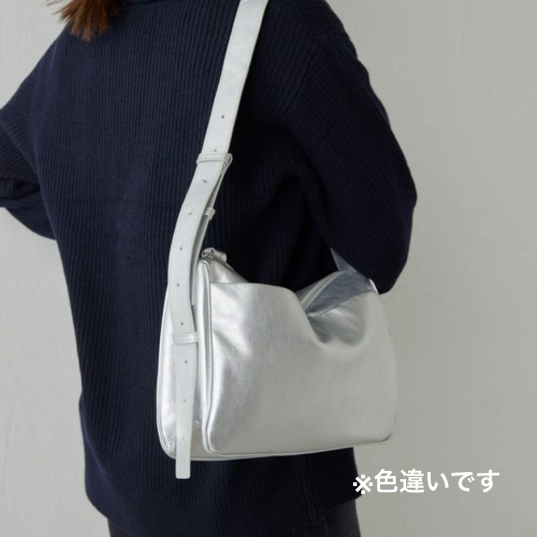 【ガリャルダガランテ】2.718ソフトスクエアショルダーバッグ 2WAY 本革