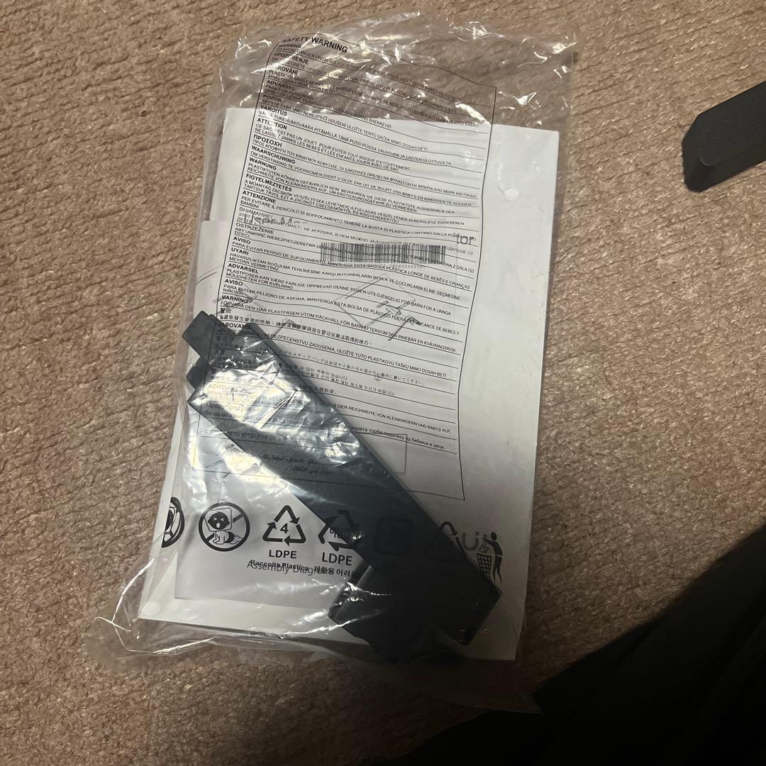 ゲーミングモニター　koorui 24インチ 144Hz 1ms VAパネル