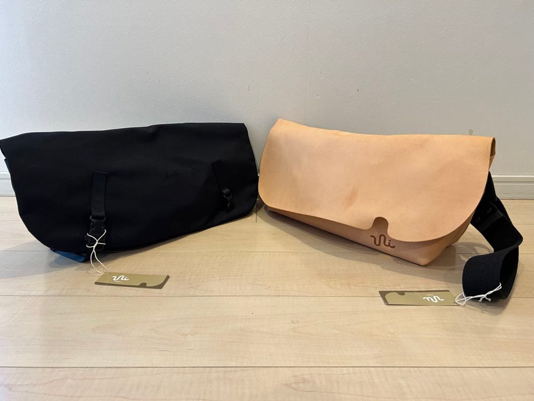 uni&co メッセンジャーバッグ M ナチュラル 専用バッグカバー付き