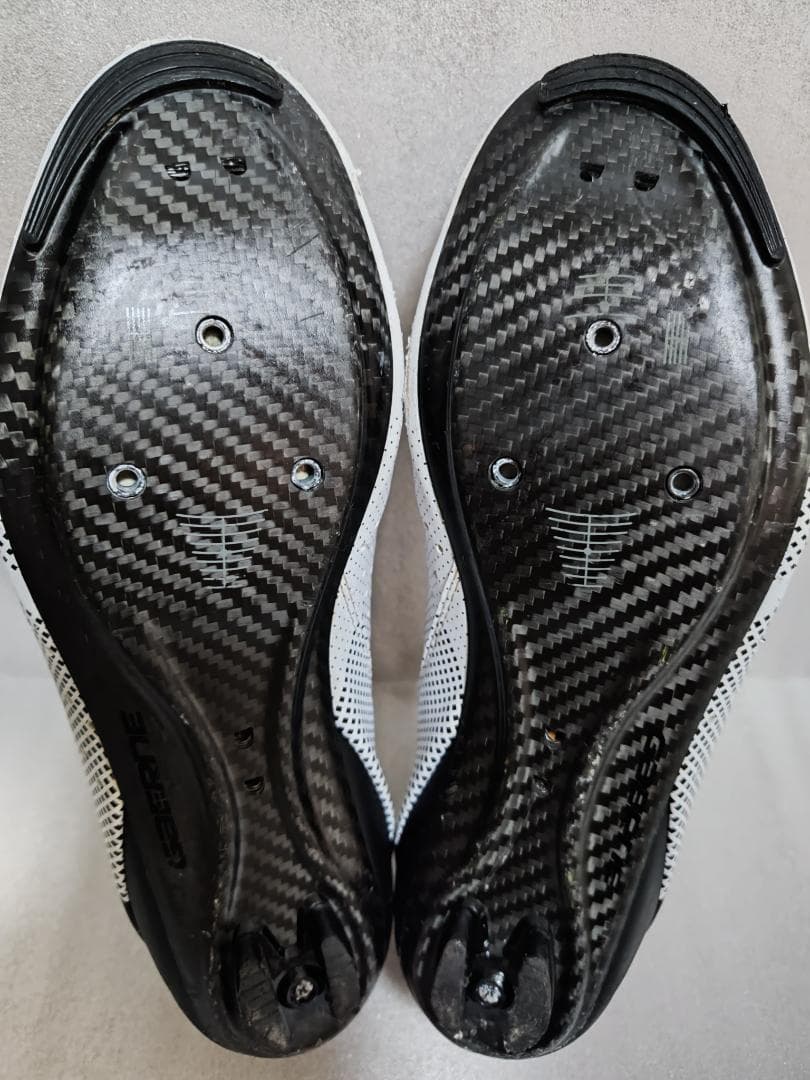 GAERNE ガエルネ CARBON G TORNADO　ロードシューズ 41