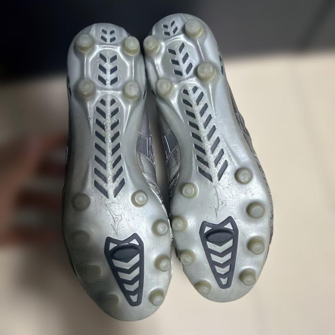 ミズノ モレリアネオ3 β シルバー 限定色 26