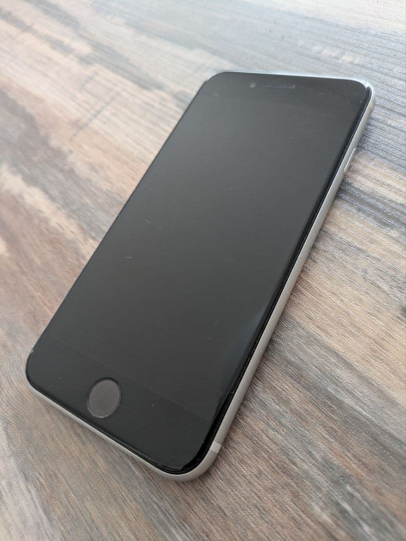 美品! Apple iPhone SE ホワイト 64GB シムフリー