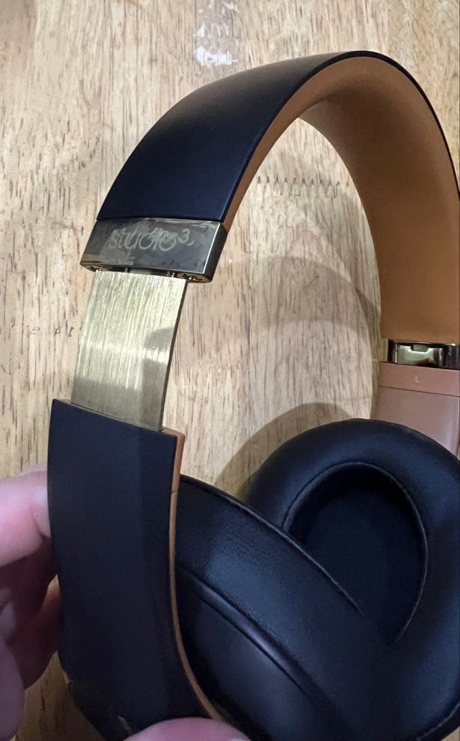 beats studio3 wireless スカイラインコレクション