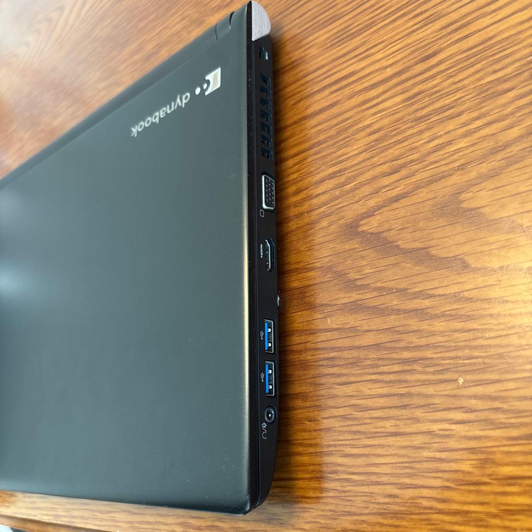 ノートパソコン　東芝