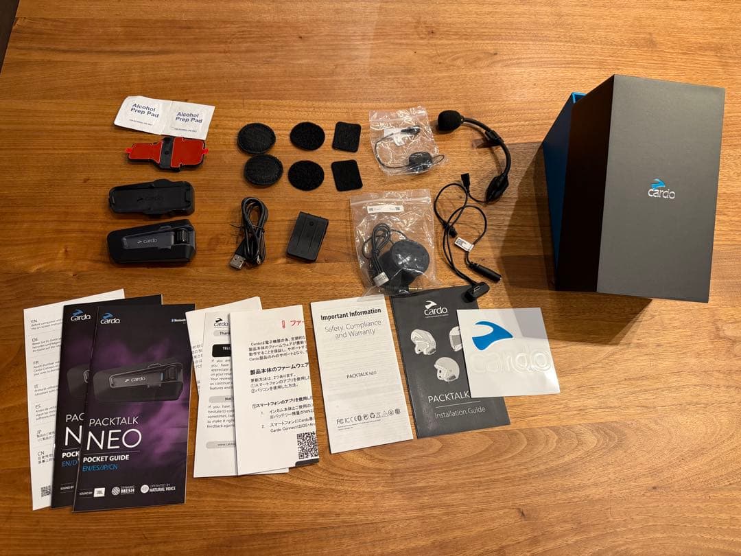 Cardo Packtalk NEO インカム