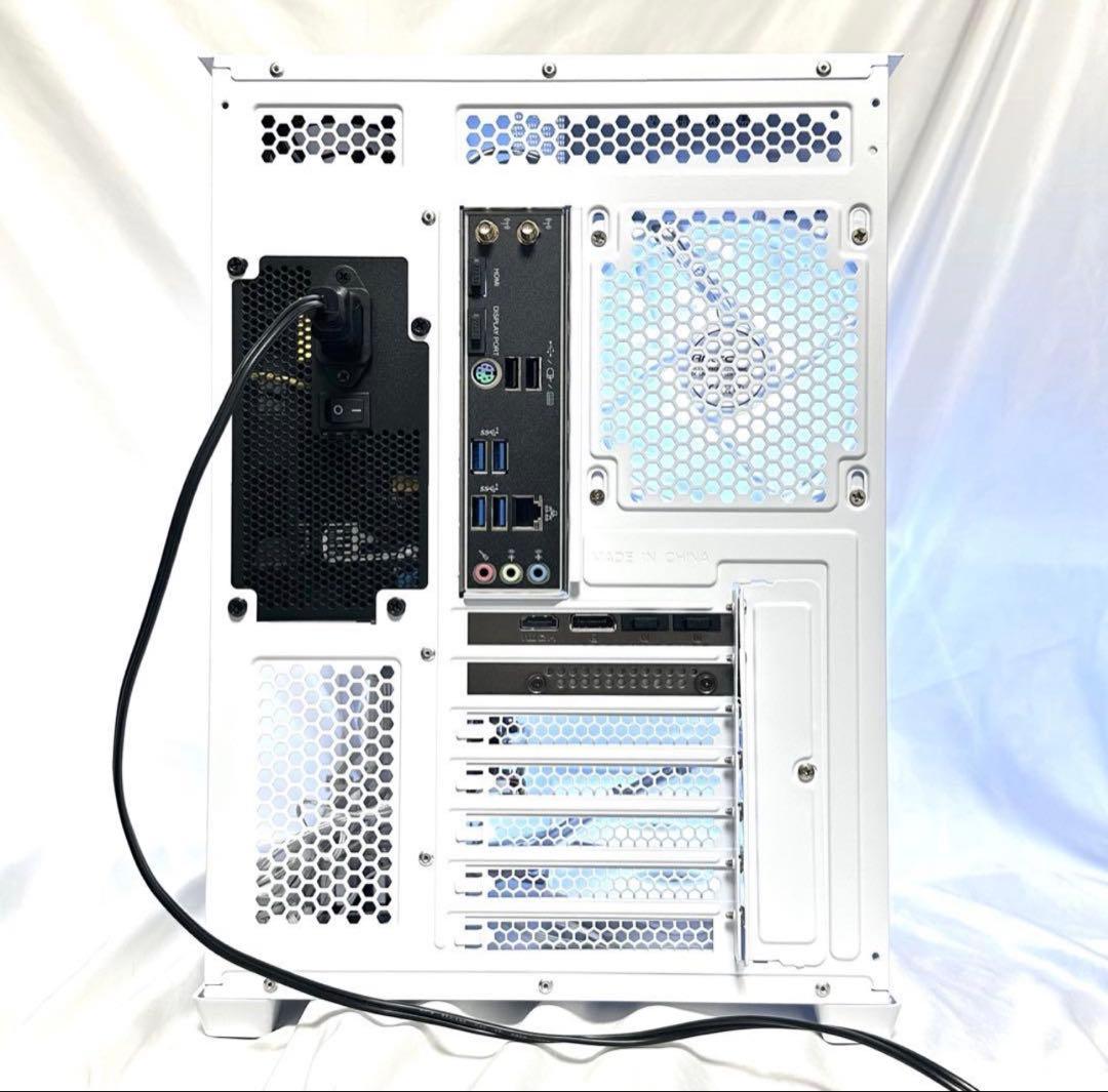 【新品】 ゲーミングPC RTX5060TI RYZEN7 5700X 1TB